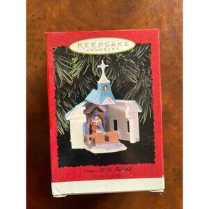 HALLMARK Church 'Come All Ye Faithful' 1996 (walls open to view Nativity)